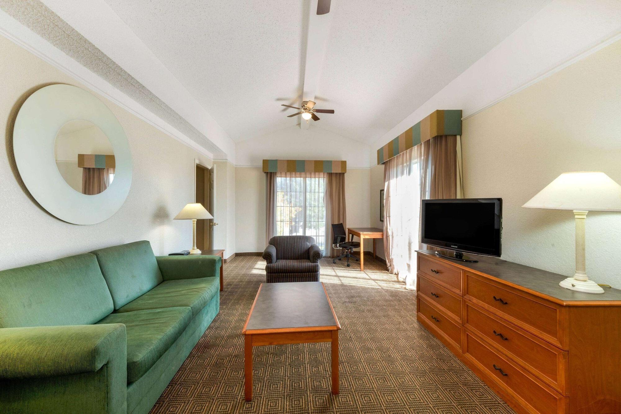 La Quinta Inn By Wyndham Bossier City Exteriör bild