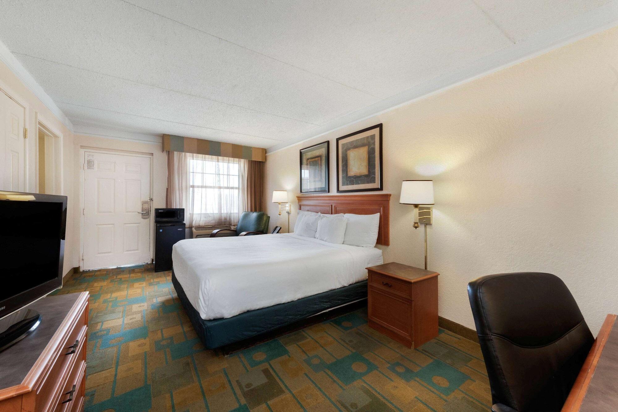 La Quinta Inn By Wyndham Bossier City Exteriör bild